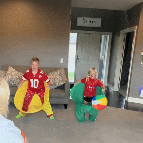 GrannyBouncePants™ Catch & Toss Game - Hilarious Screen-Free Fun for Kids and Grownups Blumi Baby